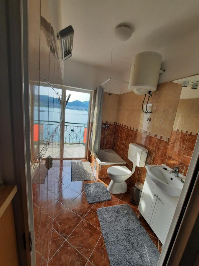 Holiday Home Toncica - Rogotin Eksteriør billede